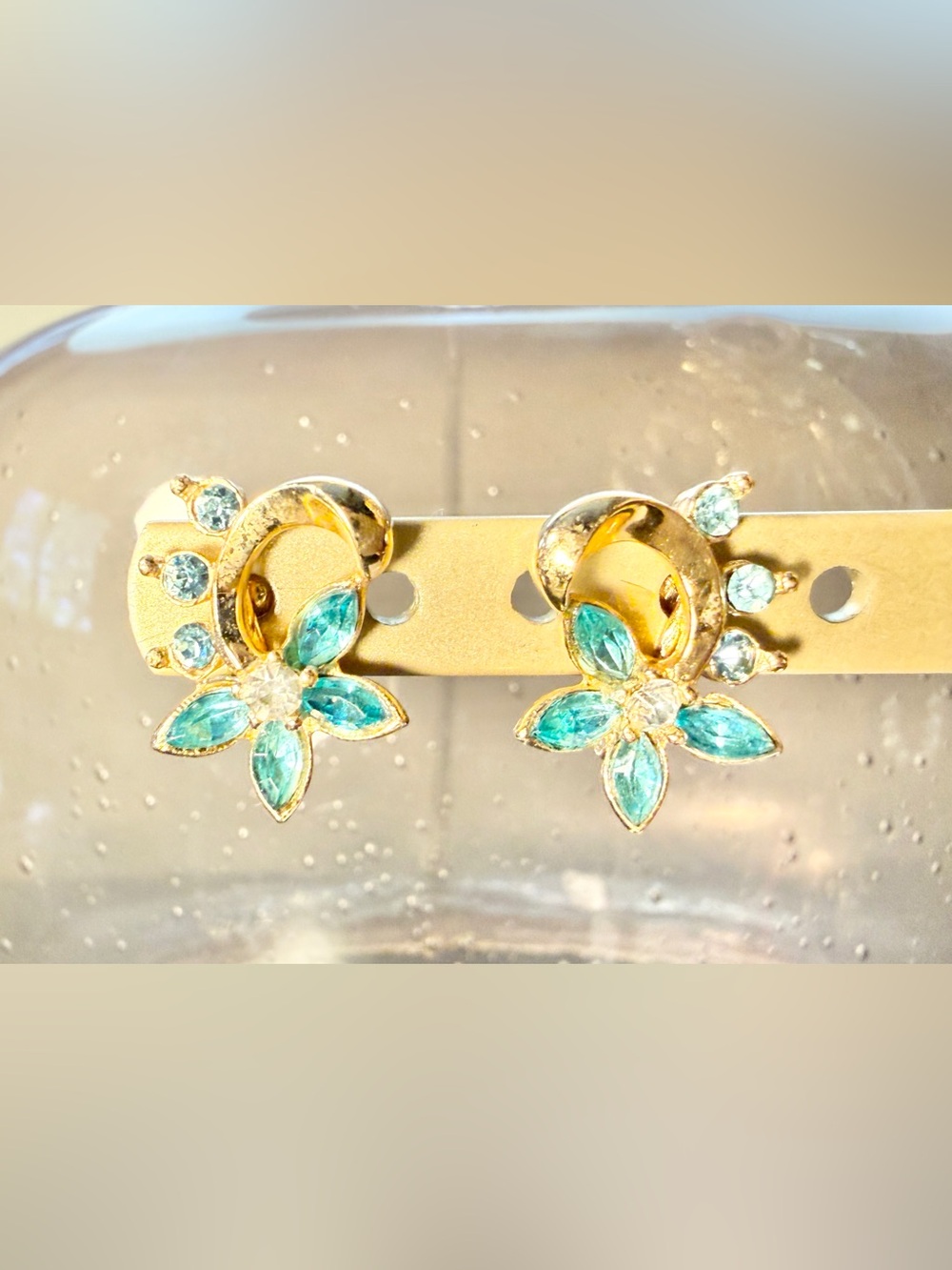 Vintage MCM Gold Tone Aqua Rhinestone Floral Screw Back Earrings